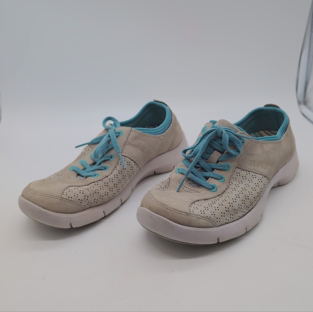 Dansko Elise Sz 38 Light Gray Suede Casual Lace-Up Sneakers  Aqua Trim - Women